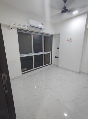 Room in 3 BHK Apartment at Nh 8 – for Sale