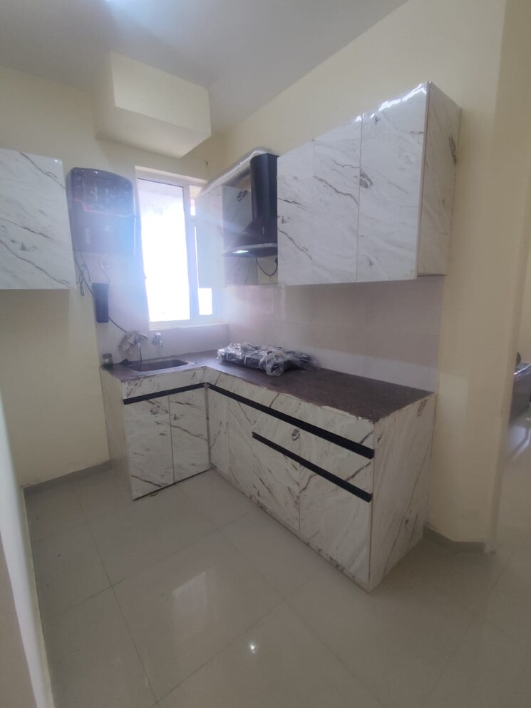 Bathroom, pyramid-altia 3 Bedroom 742 Sq.Ft. Apartment In Sector 70 Gurgaon 9591144