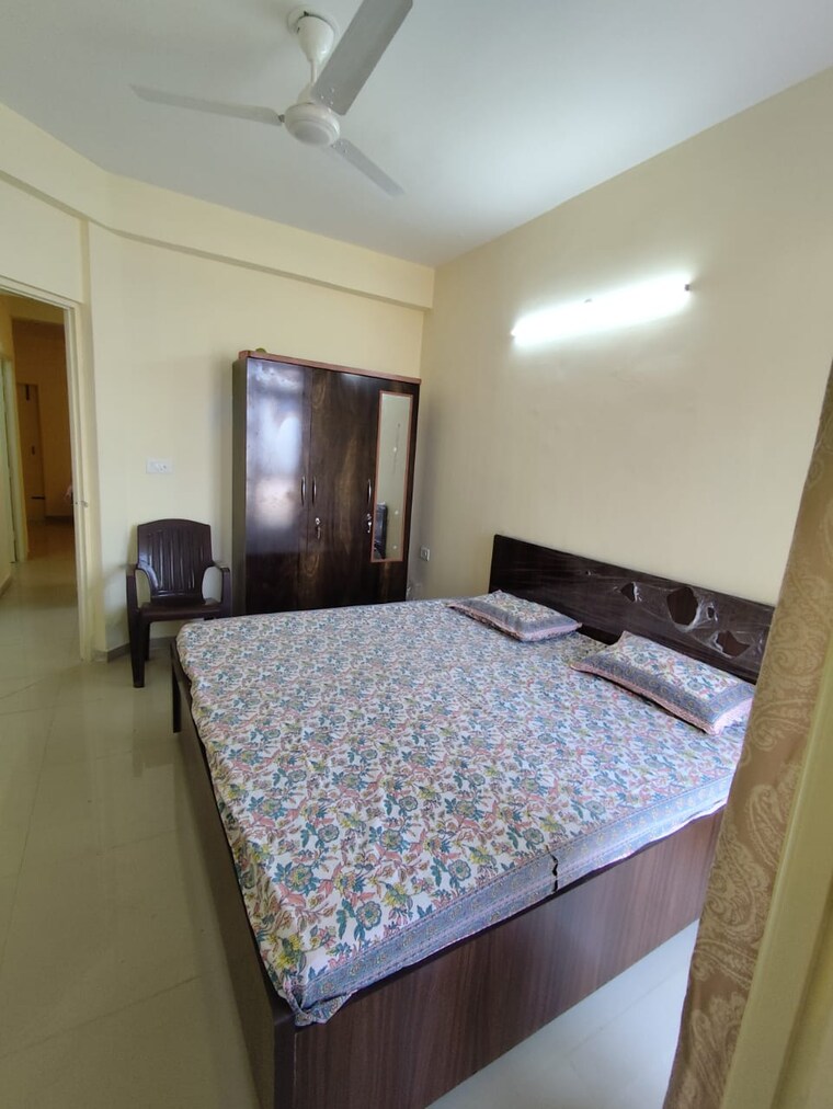 Bedroom, pyramid-altia 3 Bedroom 742 Sq.Ft. Apartment In Sector 70 Gurgaon 9591144