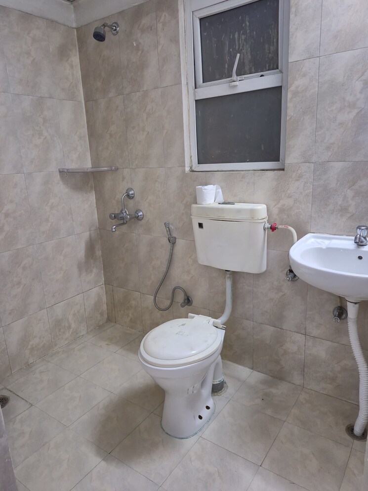 Attached Bathroom, avl-36-gurgaon 2 Bedroom 606 Sq.Ft. Apartment In Sector 36 Gurgaon 9591161