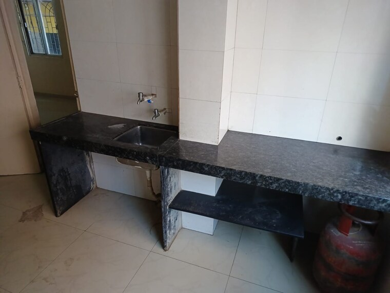 Kitchen, somwar peth 1 Bedroom 600 Sq.Ft. Builder Floor In Somwar Peth Pune 9591146