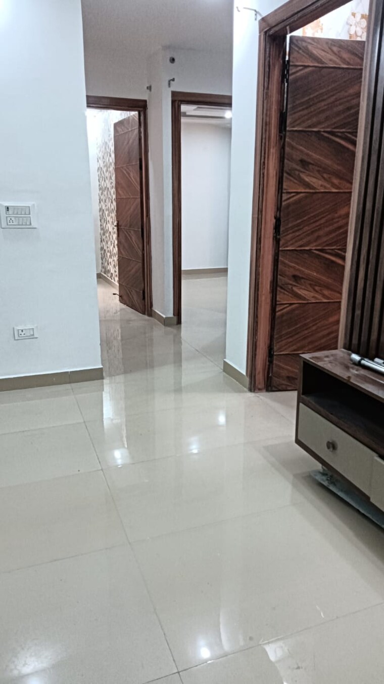undefined, kakrola 4 Bedroom 1300 Sq.Ft. Builder Floor In Kakrola Delhi 9591166