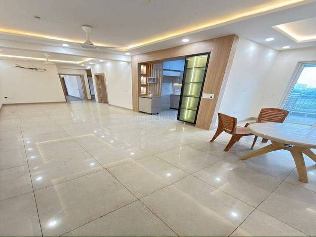 3.5 BHK Apartment For Rent in Sector 83
