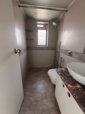 Bathroom in 2 BHK Apartment at Diago Apartment, Pali Hill – for Rent