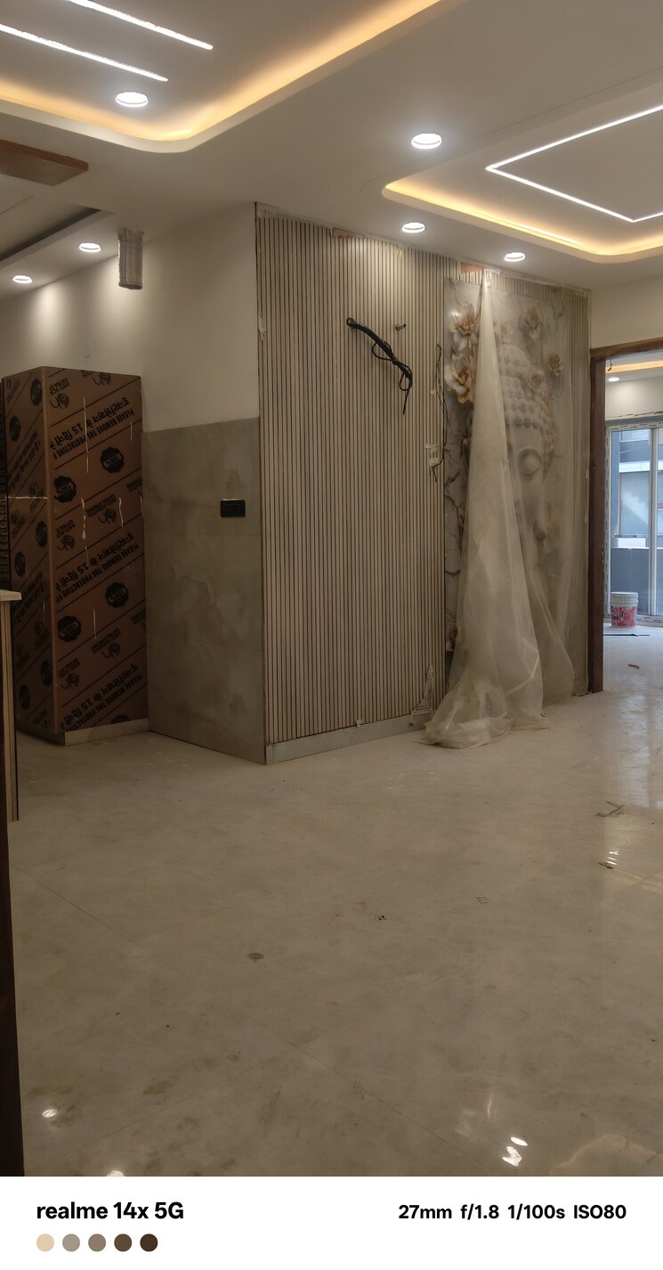 Bathroom, bptp-park-sentosa 3 Bedroom 250 Sq.Yd. Builder Floor In Sector 77 Faridabad 9591336