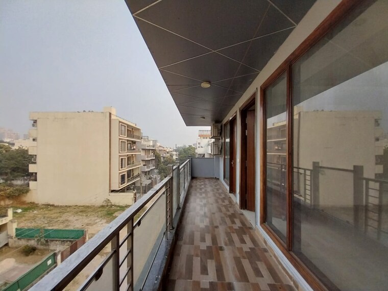 Balcony, sector 45 4 Bedroom 3000 Sq.Ft. Builder Floor In Sector 45 Gurgaon 9591422
