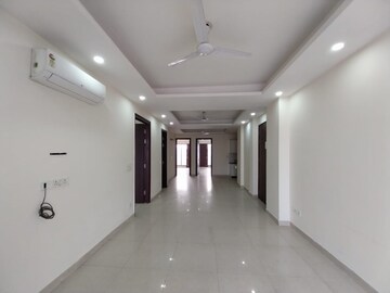 4 BHK Builder Floor For Rent in Sector 45