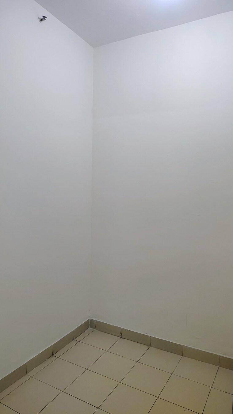 undefined, shree-vardhman-victoria 3.5 Bedroom 2400 Sq.Ft. Apartment In Sector 70 Gurgaon 9591433