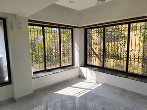 Bedroom in 3 BHK Apartment at Mangal Kripa CHS, Santacruz West – for Rent