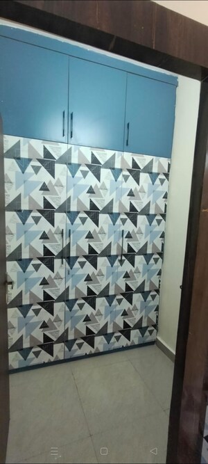 Bathroom in 3.5 BHK Apartment at LDA Janeshwar Enclave, Jankipuram – for Rent