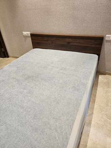 Bedroom in 1 BHK Apartment at Hiranandani Regent Hill, Powai – for Rent