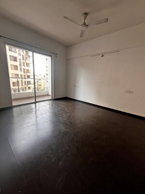 2 BHK Apartment For Rent in Kolte Patil Langston, Kharadi