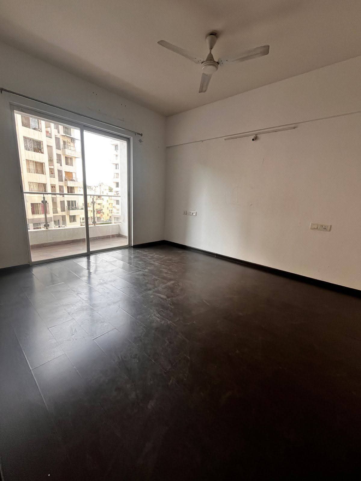 2 BHK + Extra Room Apartment For Rent in Kolte Patil Langston