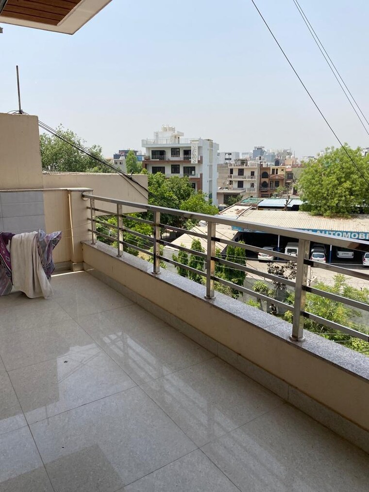 Exterior View, sector 39 Pg For Girls In Sector 39 9591468