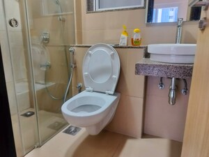 Bathroom in 1 BHK Apartment at LnT Veridian, Powai – for Rent
