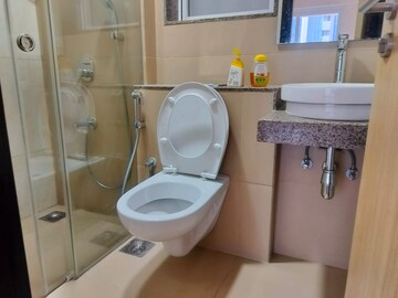 Bathroom in 1 BHK Apartment at LnT Veridian, Powai – for Rent