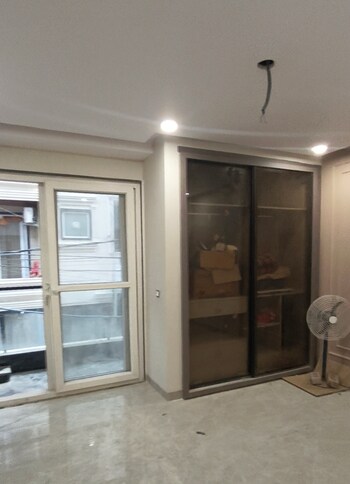 3 BHK Builder Floor for Sale in Kanhiya Nagar, Delhi