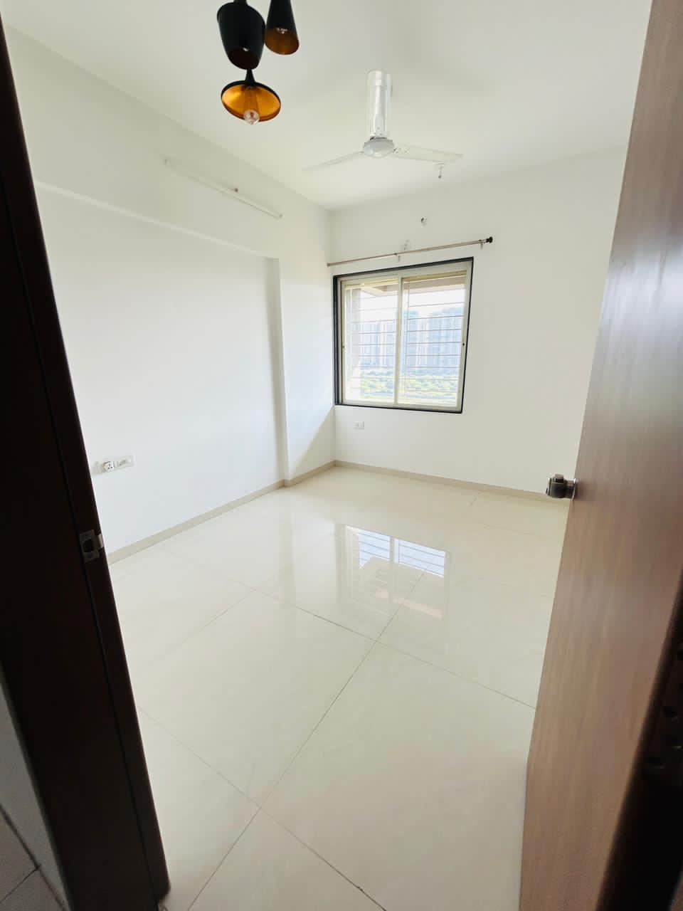 2 BHK + Pooja Room Apartment For Rent in Venkatesh Graffiti