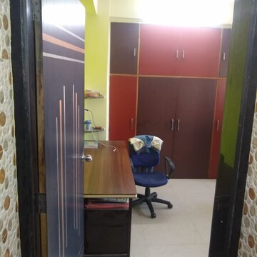 Study Room in 2.5 BHK Apartment at Saptrang CHS, Sanpada – for Sale