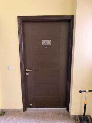 Furnished Amenities in 3.5 BHK Apartment at GPL Eden Heights, Sector 70 – for Rent