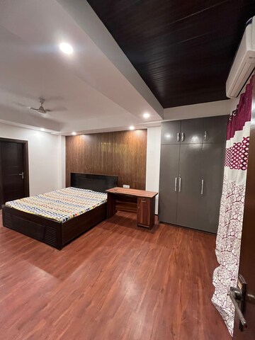 Bedroom in 3 BHK Builder Floor at Ardee City, Sector 52 – for Rent
