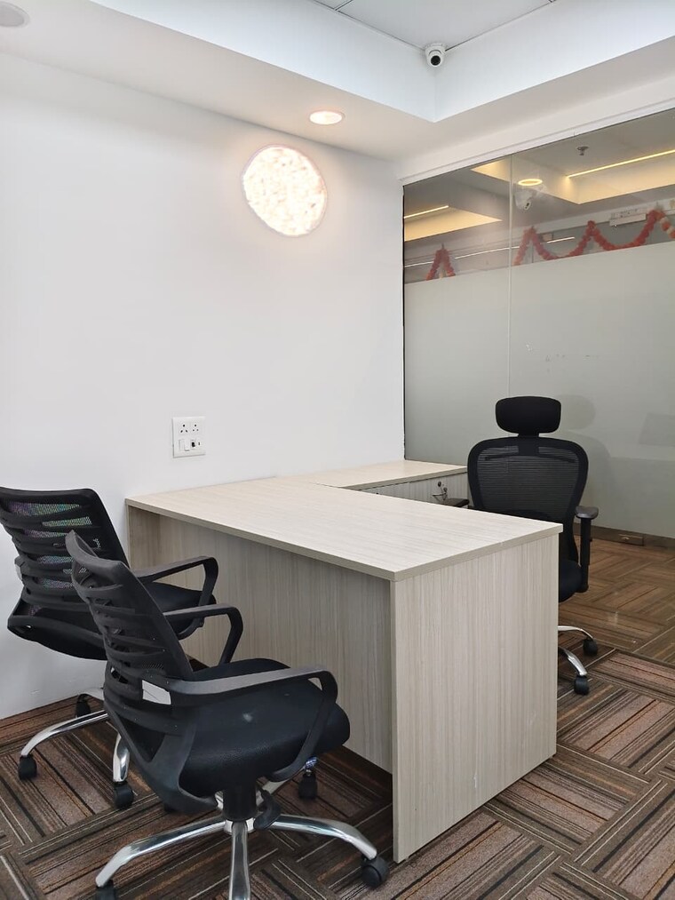 Team Area, sector 63 Commercial Office Space 1350 Sq.Ft. In Sector 63 Noida 9591592