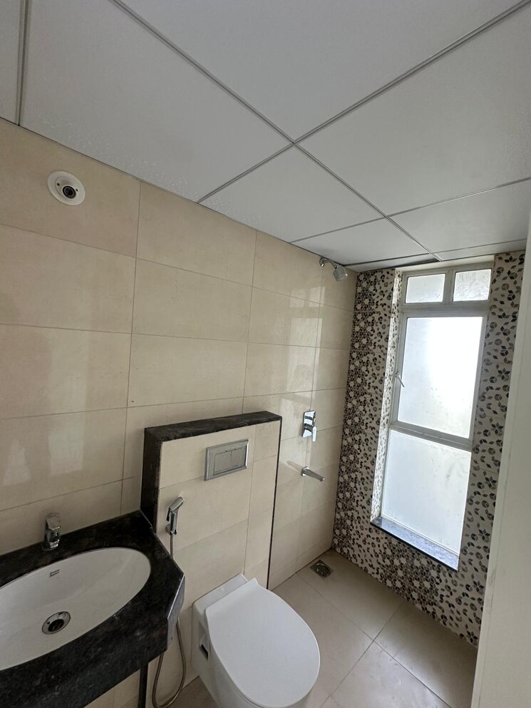 Bathroom, godrej-park-ridge 1 Bedroom 433 Sq.Ft. Apartment In Manjari Pune 9591627