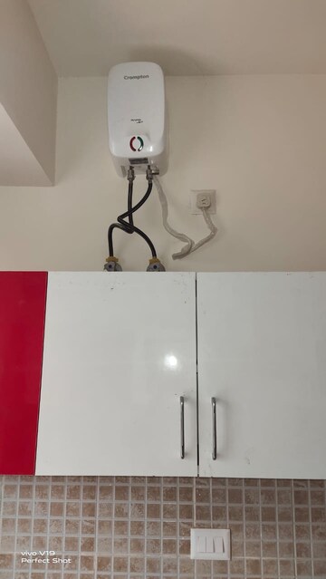 Furnished Amenities in 3 BHK Independent House at Kalkaji – for Rent