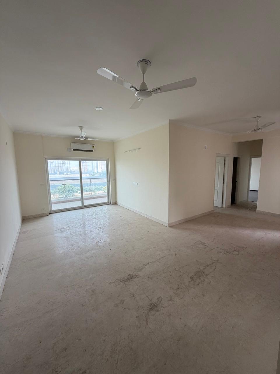 3.5 BHK + Pooja Room 2400 Sq.Ft. Apartment in Shree Vardhman Victoria