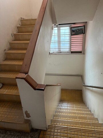 Staircase in 6+ BHK Villa at Navrangpura – for Rent