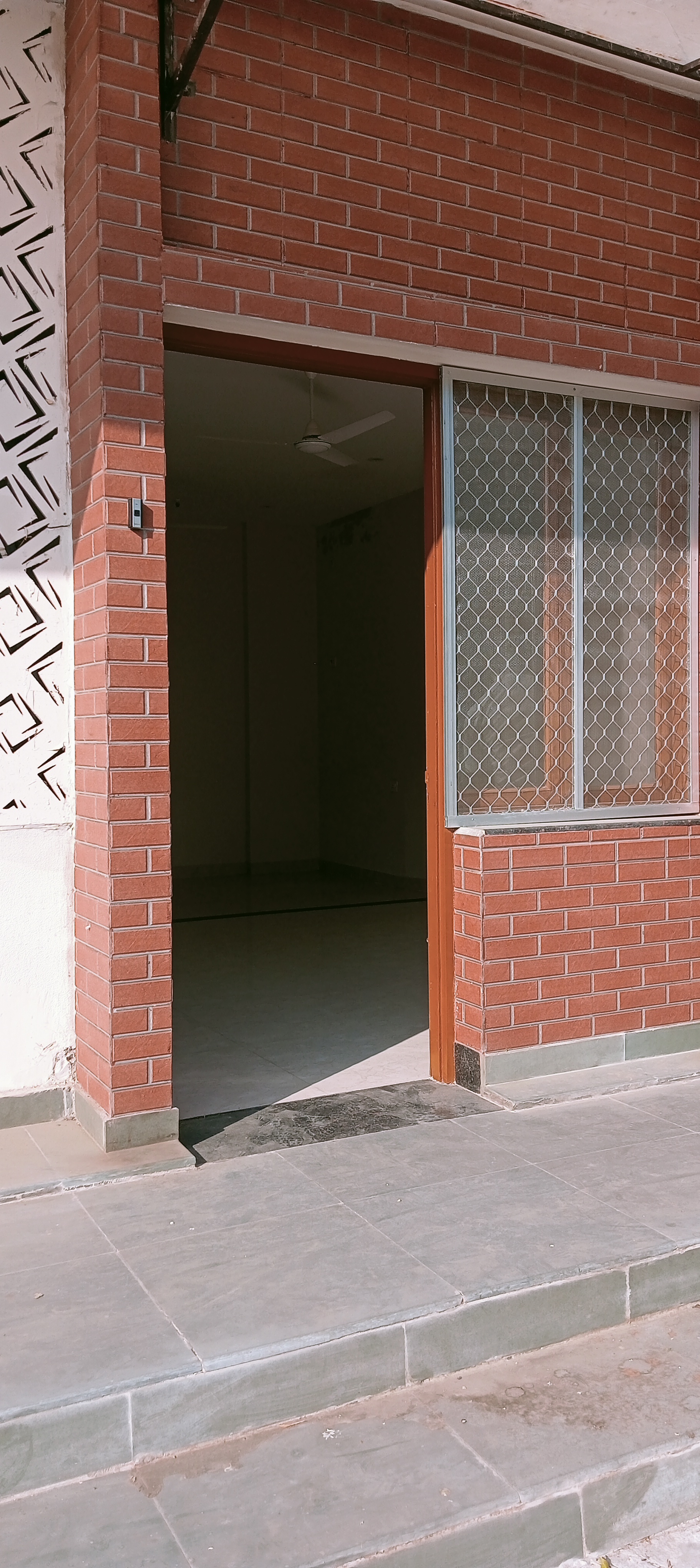 2 BHK + Extra Room Apartment For Rent in Chandra Panorama