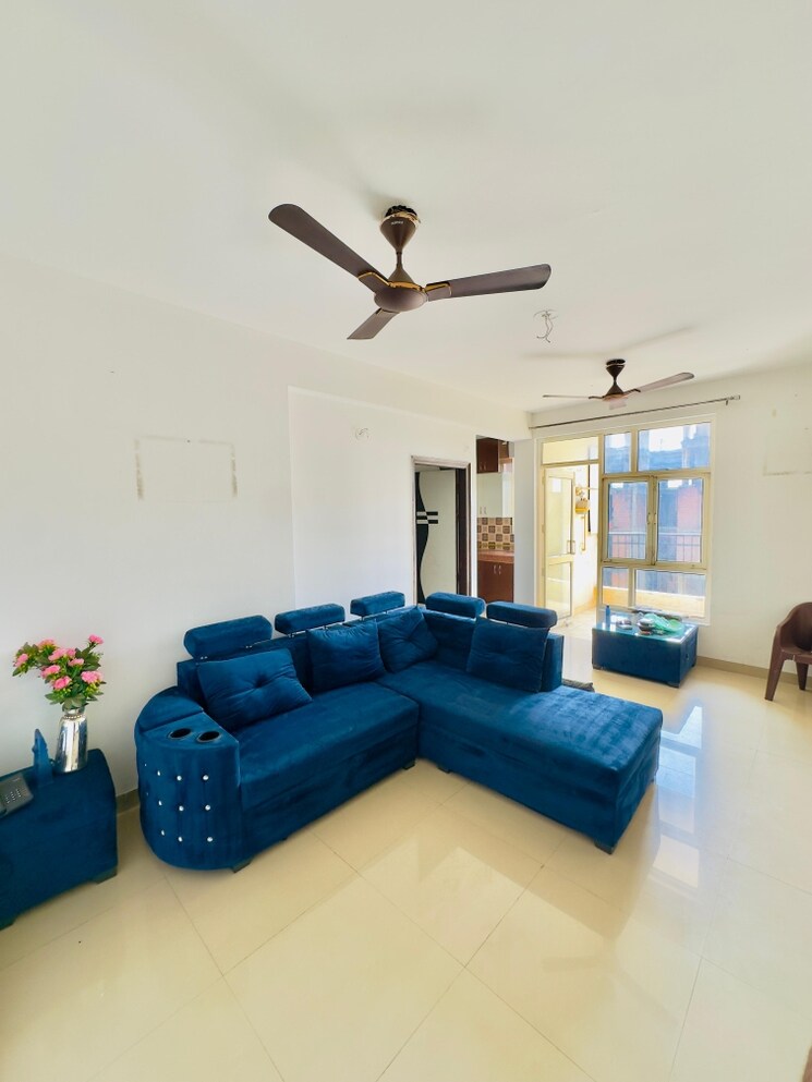 Living Room, uninav-heights-phase-i 2 Bedroom 1100 Sq.Ft. Apartment In Raj Nagar Extension Ghaziabad 9591762