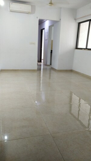 Room in 2 BHK Apartment at Lodha Palava City Lakeshore Greens, Dombivli East – for Rent