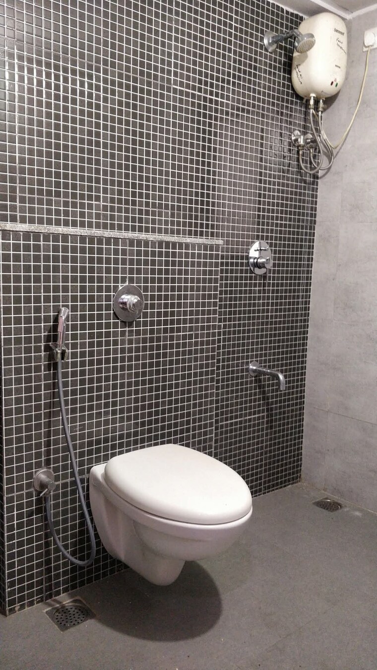 Bathroom, lodha-palava-city-lakeshore-greens 2 Bedroom 1095 Sq.Ft. Apartment In Dombivli East Thane 9591900