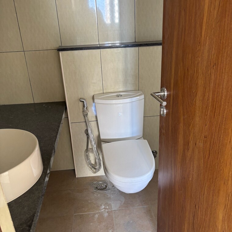 Bathroom, shriram-107-south-east 3 Bedroom 635 Sq.Ft. Apartment In Giddenahalli Bangalore 9591974