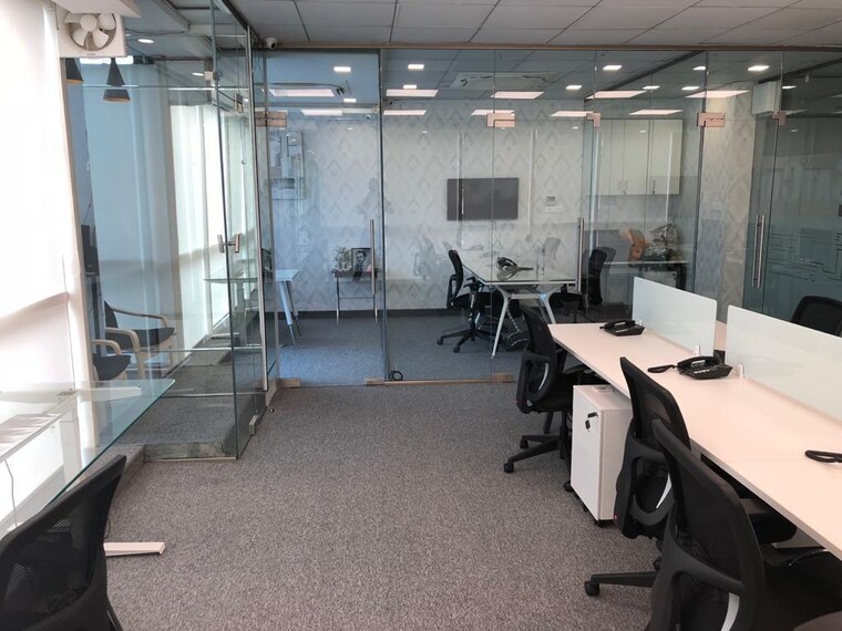 Team Area, vijay nagar Commercial Office Space 2000 Sq.Ft. In Vijay Nagar Indore 9592052