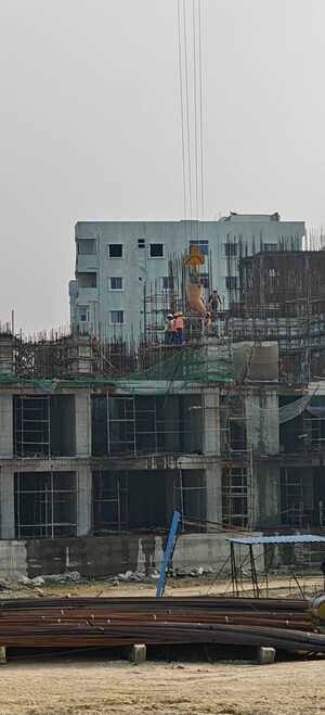 2 BHK Apartment – Exterior View View at Ameenpur - for Sale