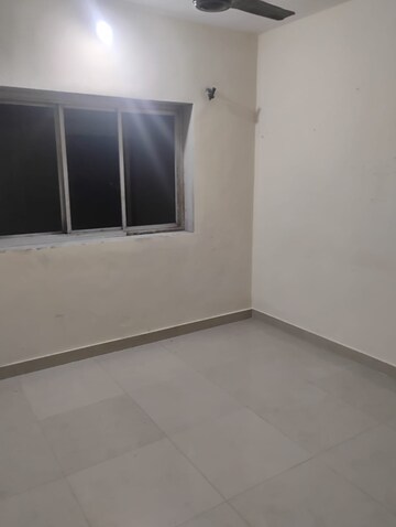Room in 2 BHK Apartment at Vijaynagar Society, Marol – for Rent