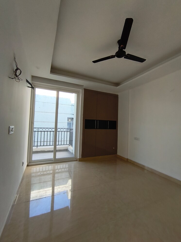 Room, roseate-homes 3 Bedroom 1850 Sq.Ft. Builder Floor In Ghazipur Zirakpur 9592203