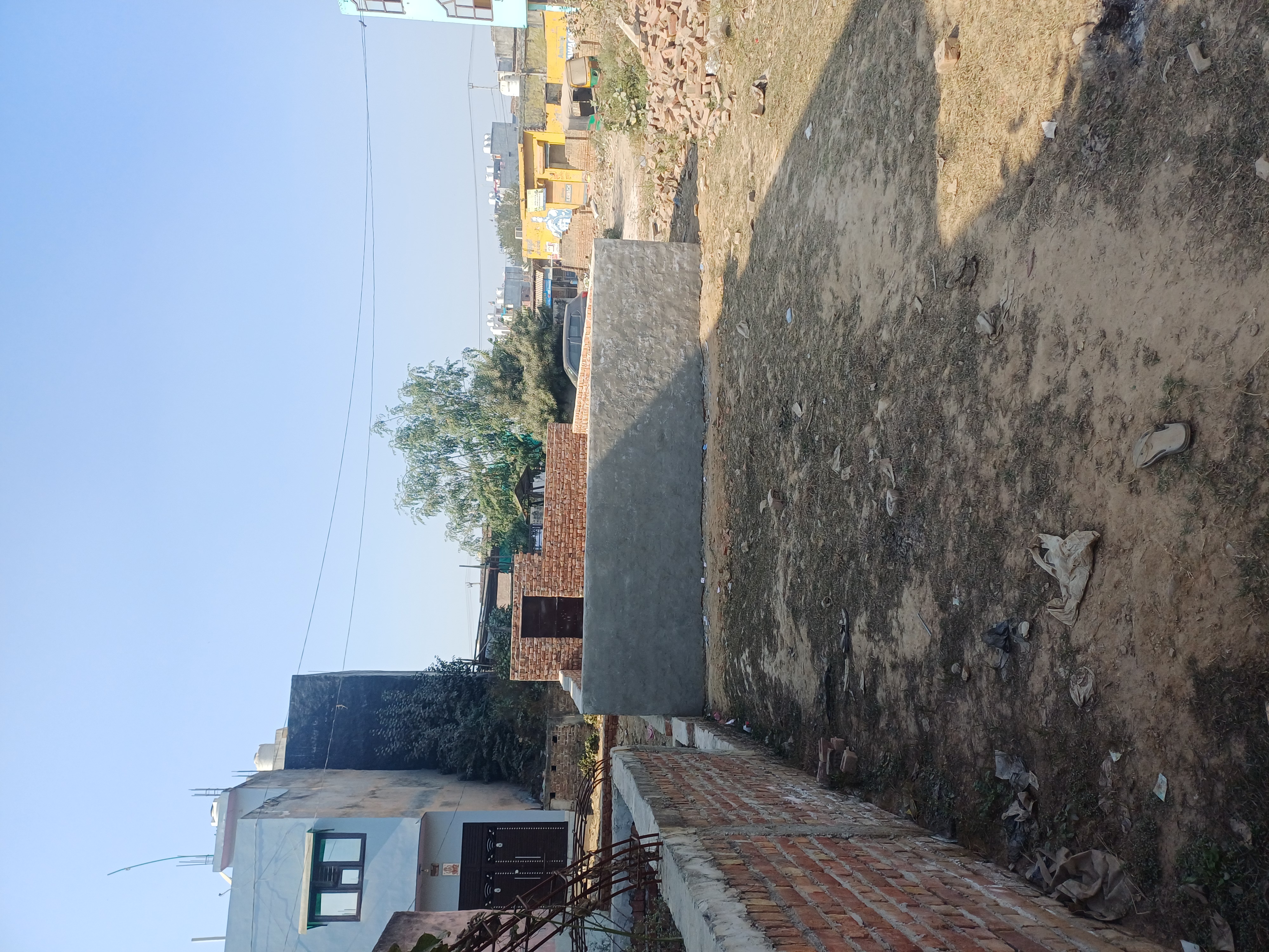Plot For Sale in Dheeraj Nagar