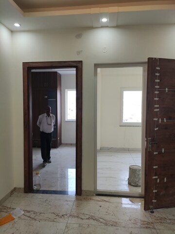 Room in 3 BHK Builder Floor at Sahastradhara – for Rent