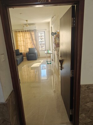 Bathroom in 3 BHK Apartment at Pallavi Chhaya CHS, Chembur – for Rent