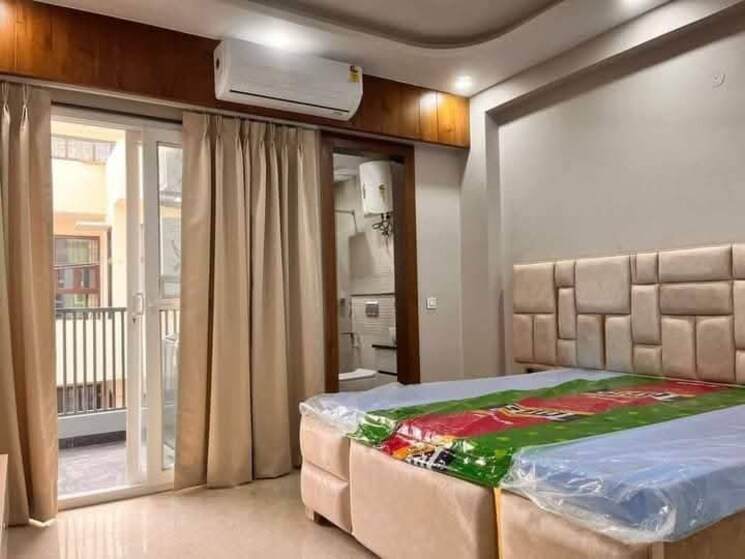Bedroom, freedom fighters enclave 2 Bedroom 950 Sq.Ft. Apartment In Freedom Fighters Enclave Delhi 9592274