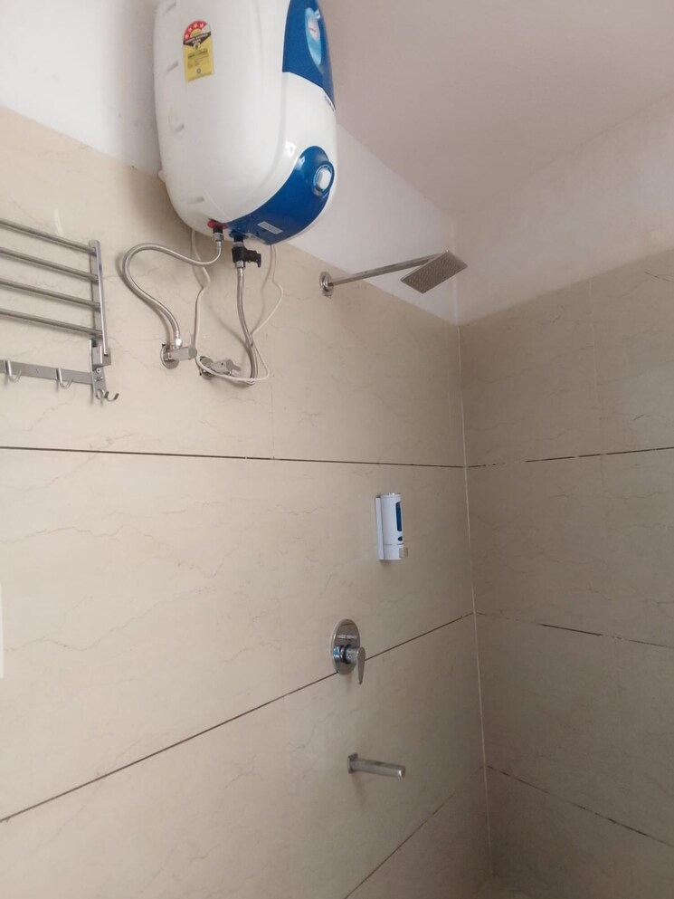 Bathroom, sahastradhara road 3 Bedroom 314 Sq.Yd. Independent House In Sahastradhara Road Dehradun 9592291