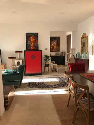 Living Room in 4 BHK Apartment at Rustomjee Oriana, Bandra East – for Rent