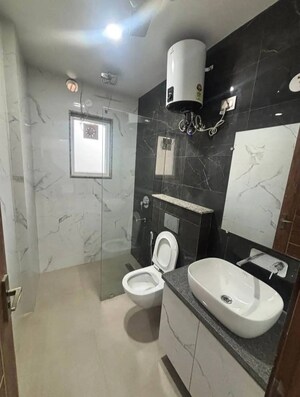 Bathroom in 1 BHK Apartment at Saket – for Rent
