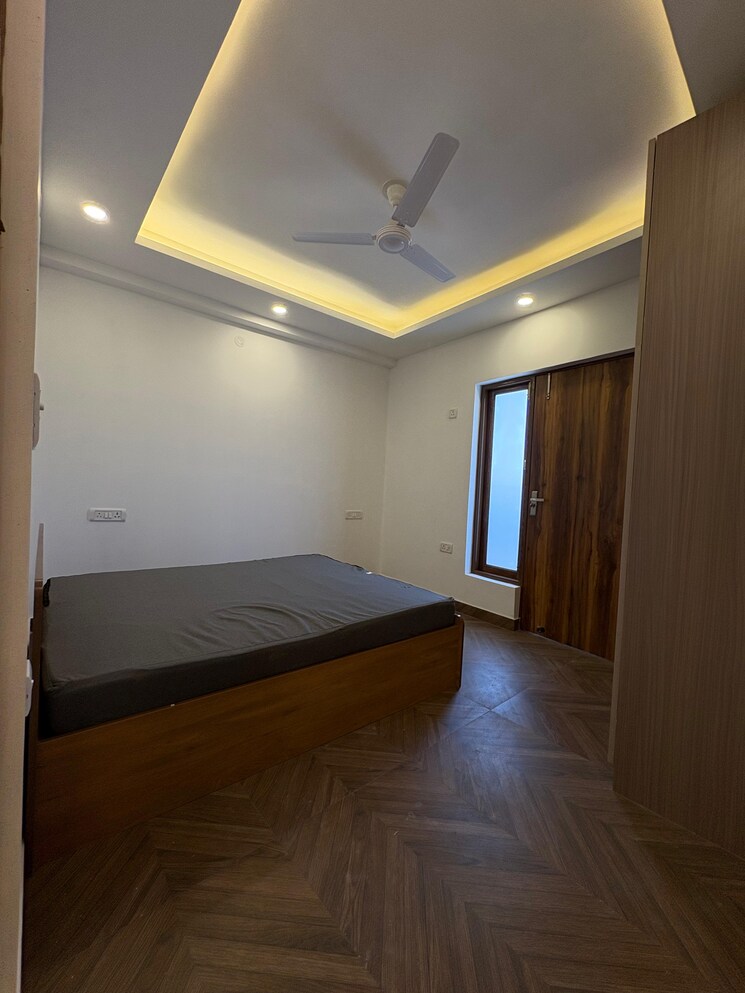Room, paryavaran complex 1 Bedroom 550 Sq.Ft. Apartment In Paryavaran Complex Delhi 9592370
