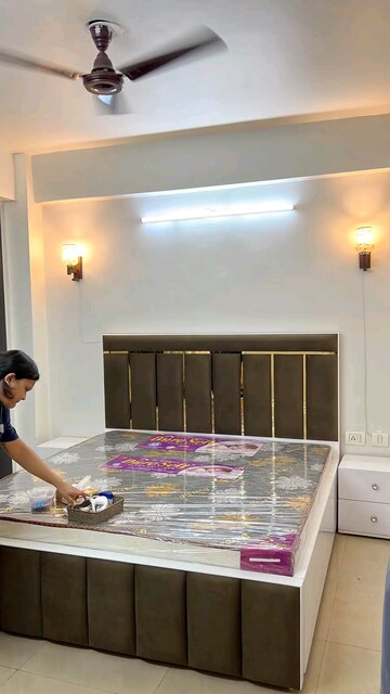 Furnished Amenities in 1 BHK Builder Floor at Palm Residency Chhatarpur, Chattarpur – for Rent