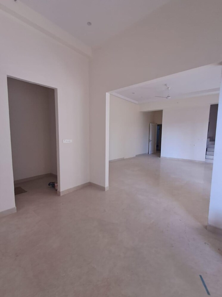 Room, indiabulls-sky-forest 3 Bedroom 1499 Sq.Ft. Apartment In Lower Parel Mumbai 9592407