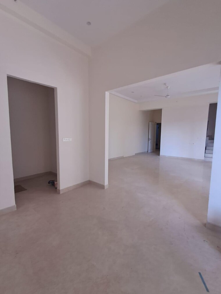 Room, indiabulls-sky-forest 3 Bedroom 1499 Sq.Ft. Apartment In Lower Parel Mumbai 9592407